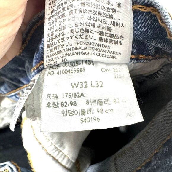 Levi's Denim Jeans 505 Straight Leg Medium Blue Fading Regular Men sz 32 x 32 - Picture 3 of 7